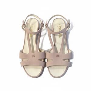 CHANEL Blush Pink Suede T-Strap Sandals 38.5